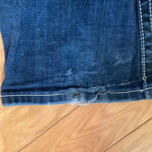 Miss Me Dark Denim Jeans Mid Rose Easy Boot Size 32 with diamond pocket detail - Picture 7 of 10